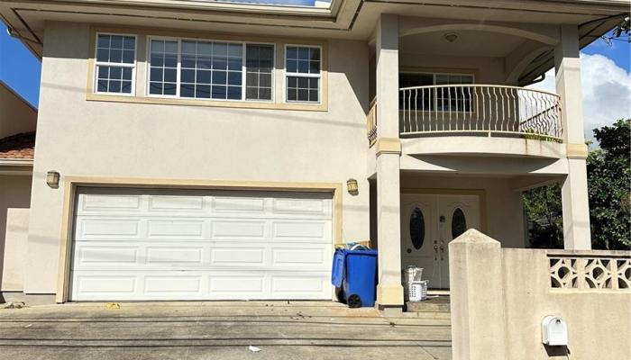 2304  Metcalf Street Manoa-lower, Honolulu home - photo 1 of 1