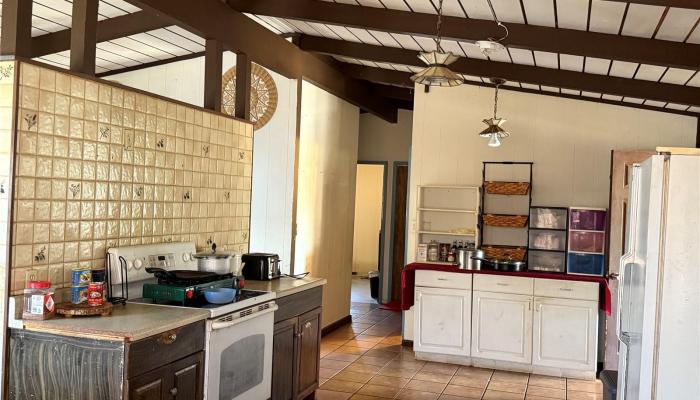 2310  Apoepoe Street Pacific Palisades, PearlCity home - photo 1 of 10