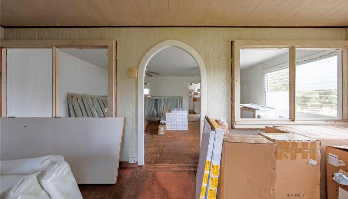 2315  California Ave Wahiawa Heights, Central home - photo 1 of 13