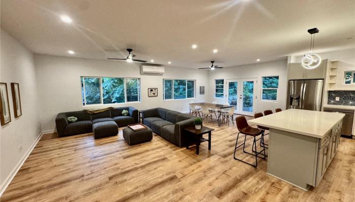 2318  Waiomao Road Palolo, Diamond Head home - photo 1 of 25