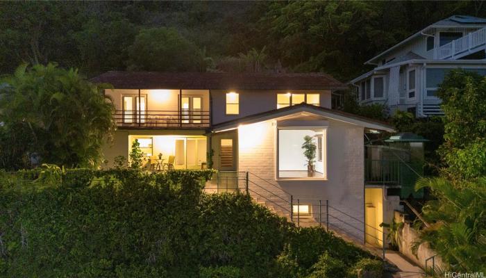 2326  Sonoma Street Manoa Area, Honolulu home - photo 1 of 1