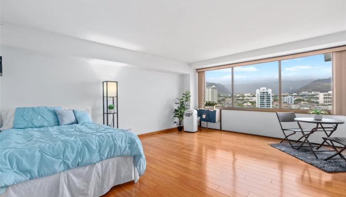 Marco Polo Apts condo # 906, Honolulu, Hawaii - photo 1 of 25