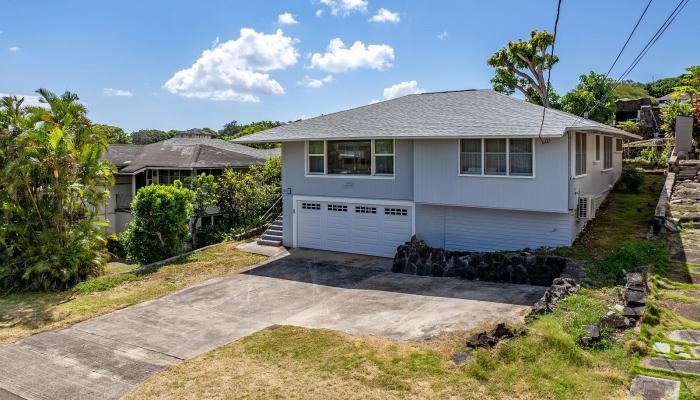 2340  University Ave Manoa Area, Honolulu home - photo 1 of 1