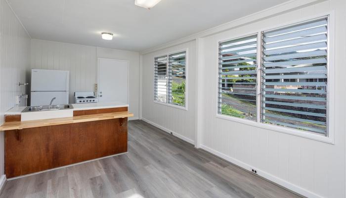 2341-B Palolo Ave Honolulu - Rental - photo 1 of 10