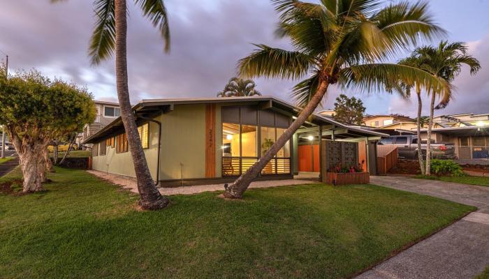 2342  Ahapule Street Pacific Palisades, PearlCity home - photo 1 of 1