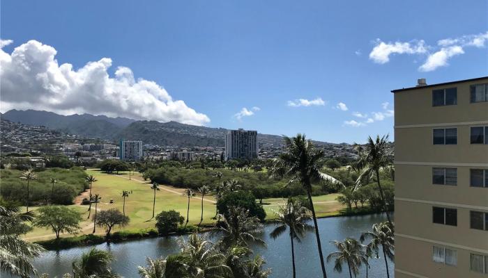 Fairway Villa condo # 1013, Honolulu, Hawaii - photo 1 of 9