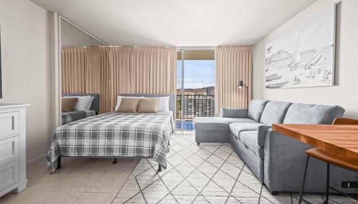 Fairway Villa condo # 2516, Honolulu, Hawaii - photo 1 of 1