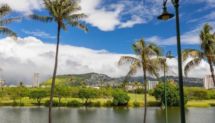 Ala Wai Palms condo # 205, Honolulu, Hawaii - photo 1 of 25