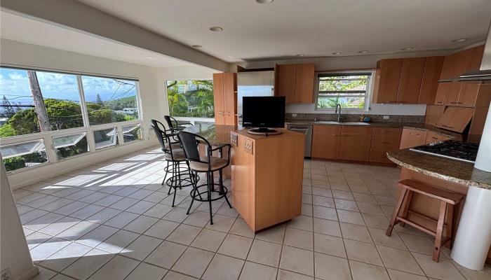 2368 St Louis Drive Honolulu - Rental - photo 1 of 23