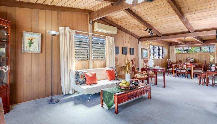 2393  Auhuhu Street Pacific Palisades, PearlCity home - photo 1 of 1