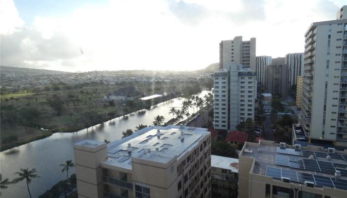 Ala Wai Townhouse condo # 1603, Honolulu, Hawaii - photo 1 of 20