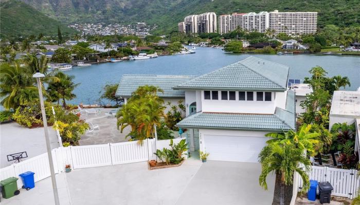 243  Ainahou Street Marina West, Hawaii Kai home - photo 1 of 25