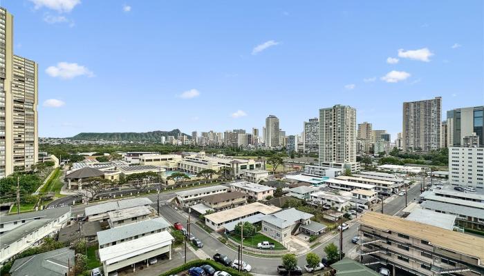 Kapiolani Gardens condo # 1103, Honolulu, Hawaii - photo 1 of 1