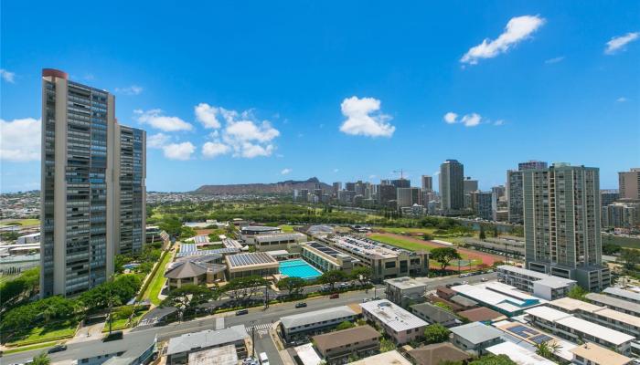 Kapiolani Gardens condo # 2004, Honolulu, Hawaii - photo 1 of 1