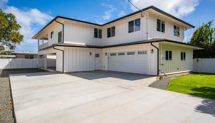 244  Kihapai Street Coconut Grove, Kailua home - photo 1 of 25