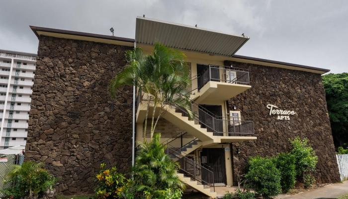 Terrace Apts condo # 4, Honolulu, Hawaii - photo 1 of 1