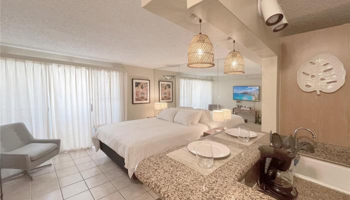 Kuhio Village 2 condo # 905A, Honolulu, Hawaii - photo 1 of 11