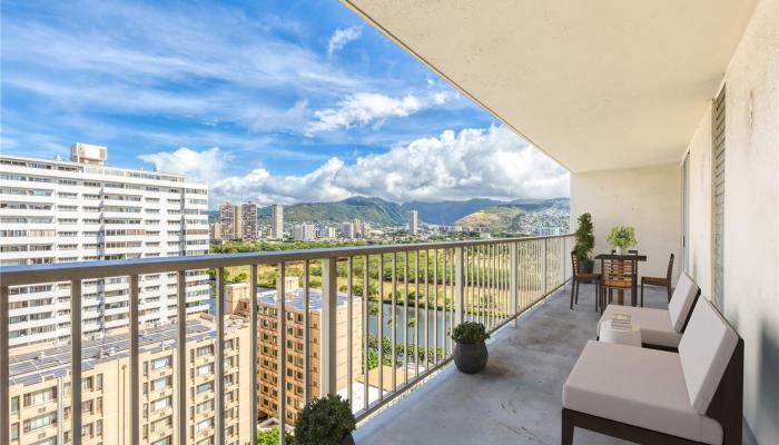 Waikiki Lanais condo # 1701, Honolulu, Hawaii - photo 1 of 25