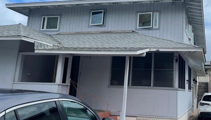 2456 Coyne St Honolulu - Rental - photo 1 of 13