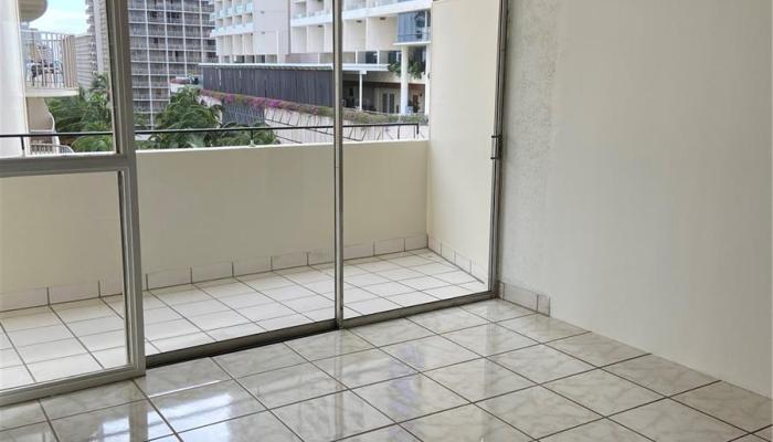 Niihau Apts Inc condo # 801, Honolulu, Hawaii - photo 1 of 8