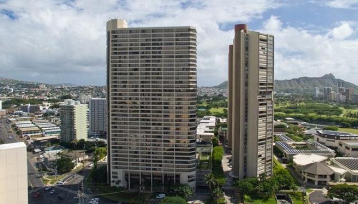 Iolani Court Plaza condo # 1000, Honolulu, Hawaii - photo 1 of 14