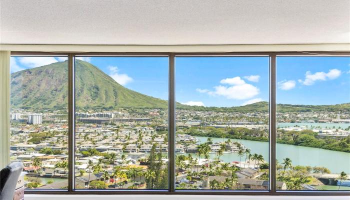 Mt Terrace condo # 16D, Honolulu, Hawaii - photo 1 of 25