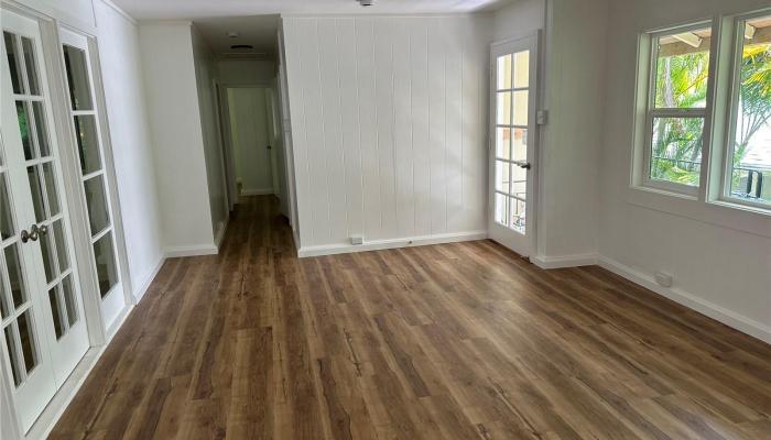 252  Moomuku Place Kuliouou, Diamond Head home - photo 1 of 1