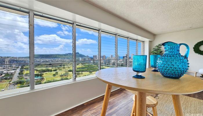 Regency Tower condo # 3702, Honolulu, Hawaii - photo 1 of 1
