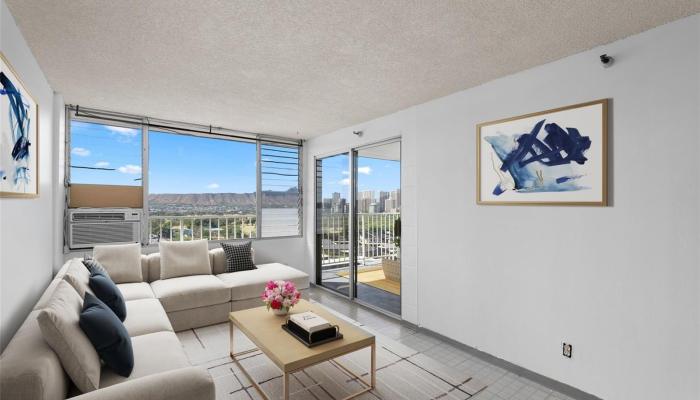 Plaza At Century Court condo # 901, Honolulu, Hawaii - photo 1 of 19