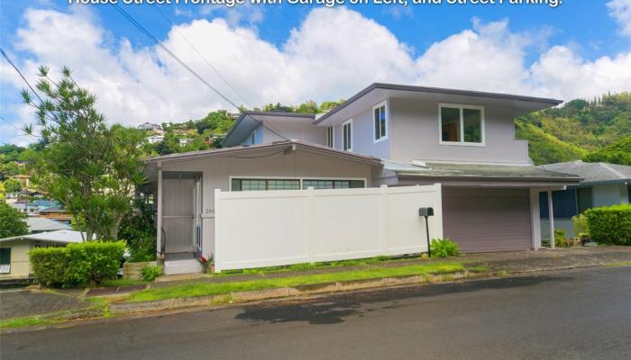 2594  Kekuanoni Street Pauoa Valley, Honolulu home - photo 1 of 25