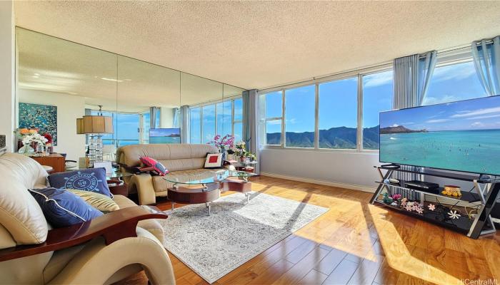 Diamond Head Vista condo # 3001, Honolulu, Hawaii - photo 1 of 25
