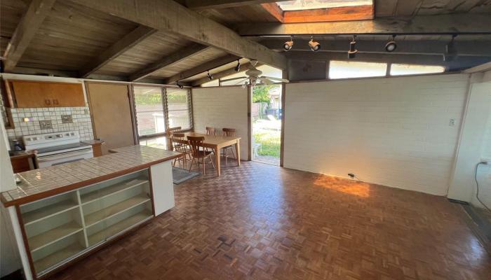 264  Halemaumau Street Niu Valley, Diamond Head home - photo 1 of 1