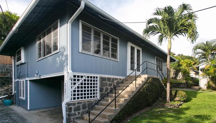 2740A  Ferdinand Ave Manoa Area, Honolulu home - photo 1 of 16
