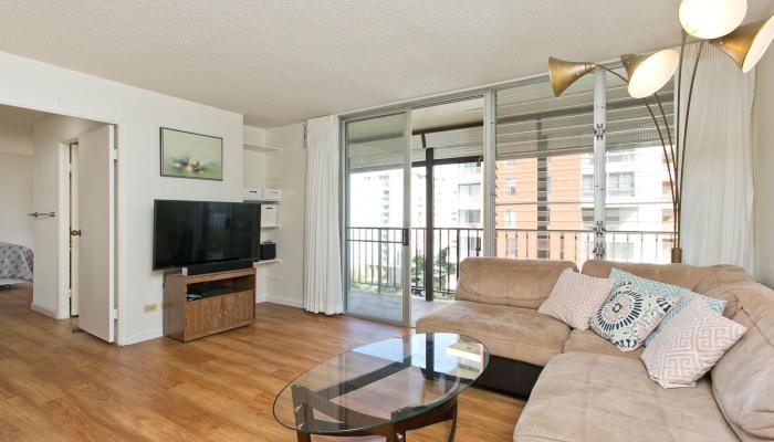 Rainbow Place condo # 902, Honolulu, Hawaii - photo 1 of 1