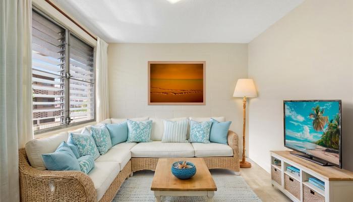 2765 Kapiolani condo # 303, Honolulu, Hawaii - photo 1 of 17