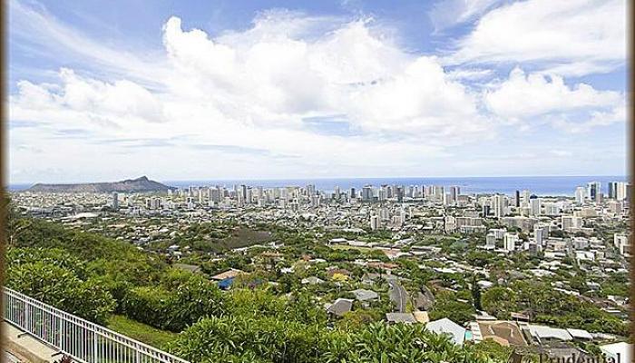 2765  Round Top Dr Makiki Heights, Honolulu home - photo 1 of 20