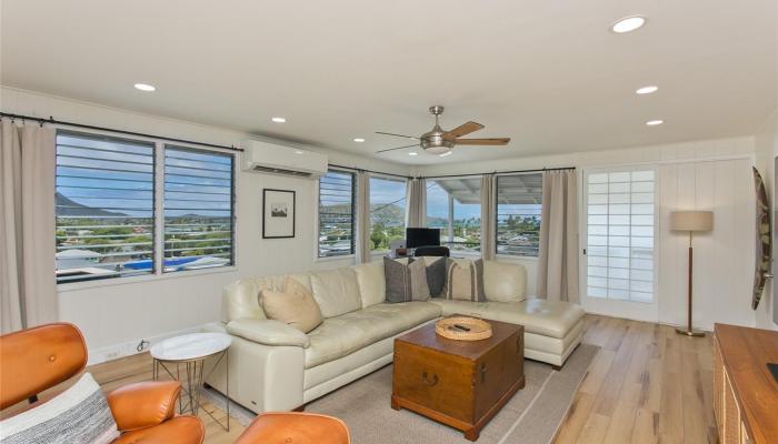 284A  Moomuku Place Kuliouou, Diamond Head home - photo 1 of 24