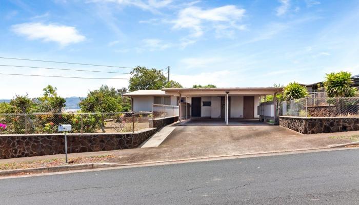286  Hoomalu St Pearl City-upper, PearlCity home - photo 1 of 9