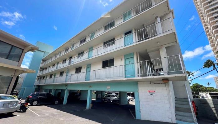 2875 S King St Honolulu - Rental - photo 1 of 15