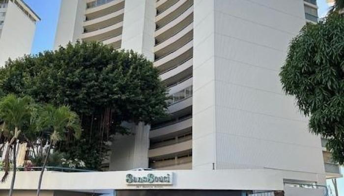 Sans Souci Inc condo # 1105, Honolulu, Hawaii - photo 1 of 1