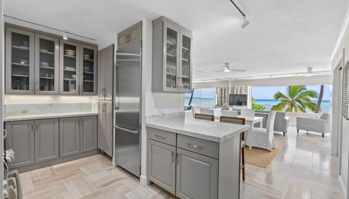 Colony Surf Ltd condo # 104, Honolulu, Hawaii - photo 1 of 25