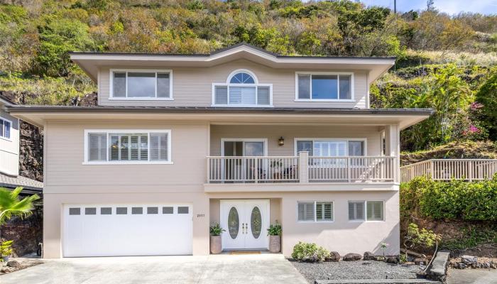 2897  Kalawao Street Manoa Area, Honolulu home - photo 1 of 25