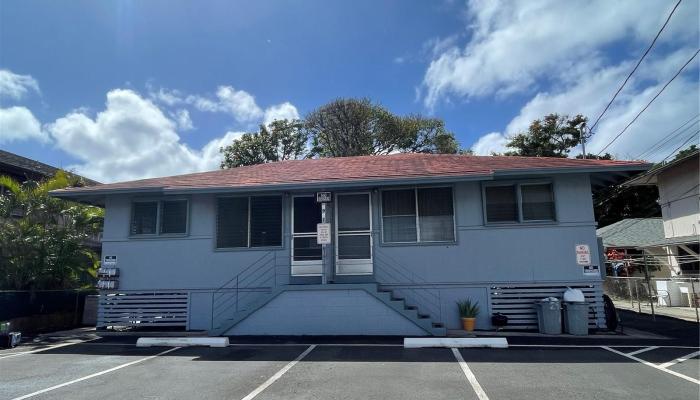 2912 Varsity Circle Honolulu - Rental - photo 1 of 11