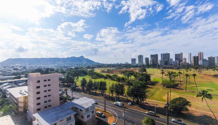 Fairway House condo # 10I, Honolulu, Hawaii - photo 1 of 23