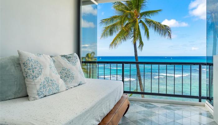 Tropic Seas Inc condo # 706, Honolulu, Hawaii - photo 1 of 1