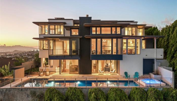 2960  Laola Place Pacific Heights, Honolulu home - photo 1 of 25