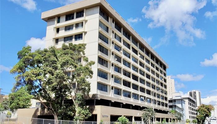 Salt Lake Manor condo # 303, Honolulu, Hawaii - photo 1 of 1