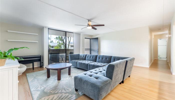 300 Kawaihae Street townhouse # 300A, Honolulu, Hawaii - photo 1 of 15