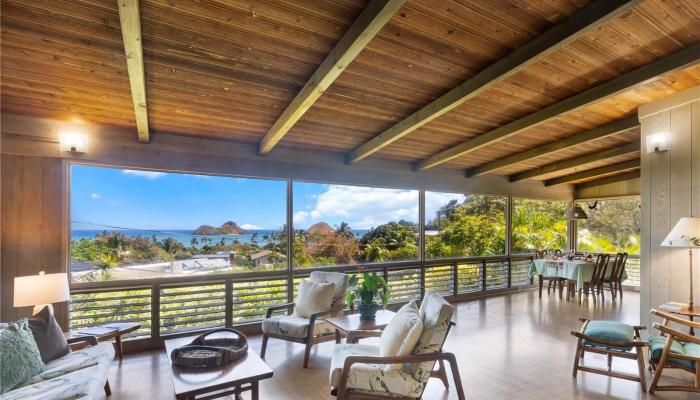 300  Poopoo Place Lanikai, Kailua home - photo 1 of 1