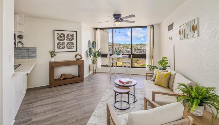 Liliuokalani Gardens condo # 1815, Honolulu, Hawaii - photo 1 of 25